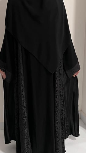 انوثه صيفي قماش ملكي وتل