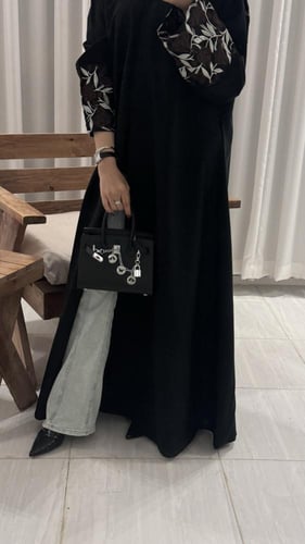 عبايه هناي مع طرحه