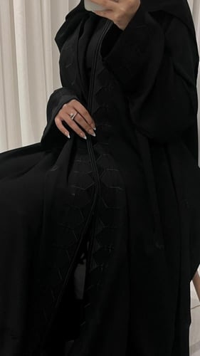 شادن اسود كلوش كم عادي