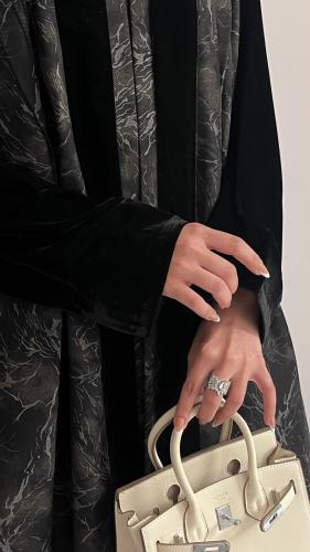 عبايه شيري شتوي