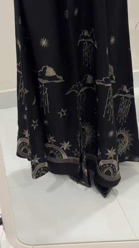 عبايه قمر (ذهبي)