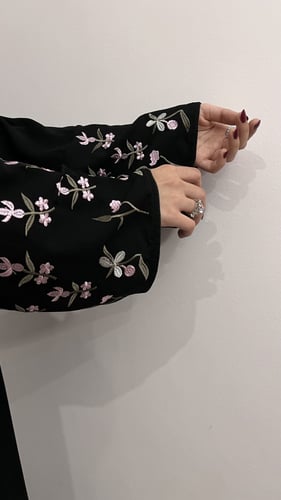 عبايه حور قماش كويتي واقف| قصه عاديه