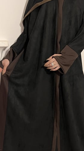 عبايه رغد بني (شمواه ) بكسره من الجوانب