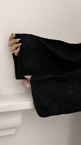 اوركيد اسود قماش كتان كويتي نص كلوش