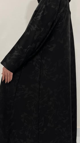 عبايه هيفاء