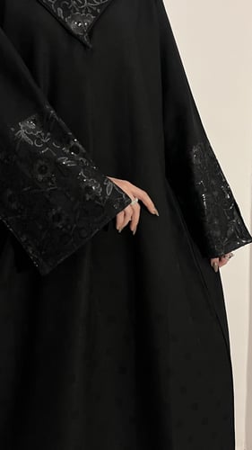 عبايه قلاب كم ترتر