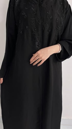 عبايه 101 طرز وشك صدر وظهر قماش ملكي