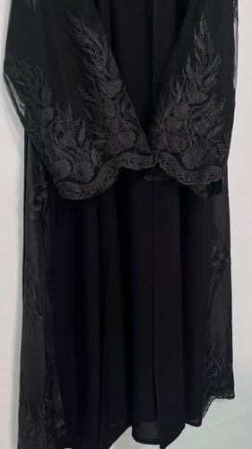 الفارقه كم كامل وجوانب