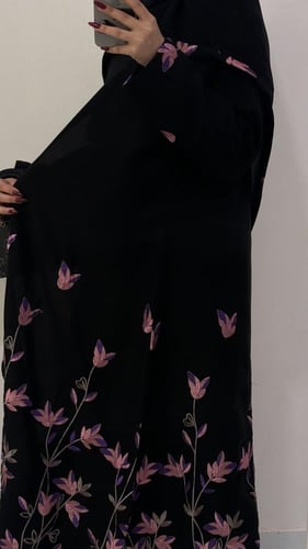 عبايه نرجس مع طرحه
