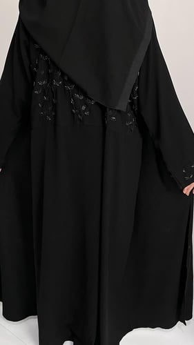 عبايه foryou شك صدر وظهر قماش ملكي