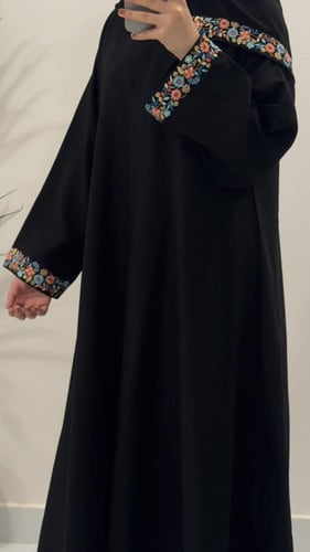 عبايه اورنج بكلفه انيقه معا طرحه