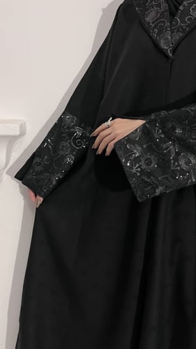 عبايه قلاب كم ترتر