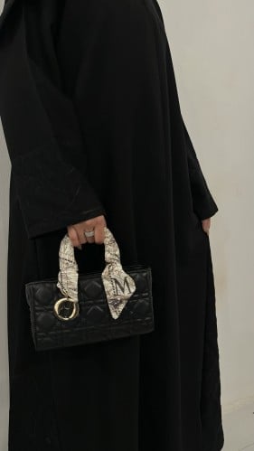 الحسناء قماش كتان كويتي بتطريز اسود انيق (ربع كلوش...