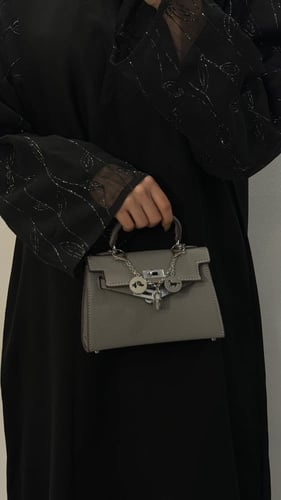 عبايه انابيل بكم مبطن قصه كلوش