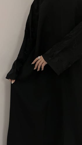 اوركيد اسود قماش كتان كويتي نص كلوش