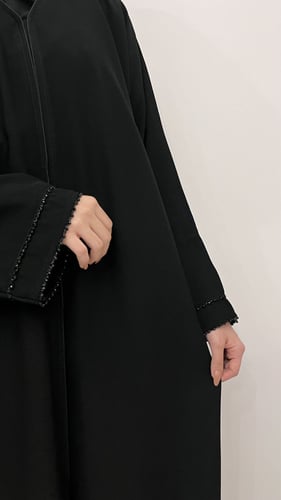 عبايه رِقه كم شك قماش ملكي