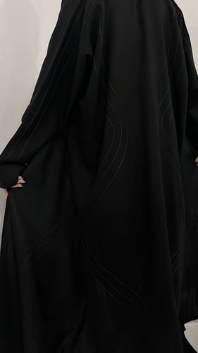 عبايه روان قماش كويتي ممتاز بتصميم رسمي