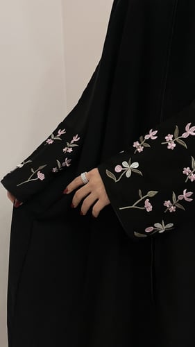 عبايه حور قماش كويتي واقف| قصه عاديه