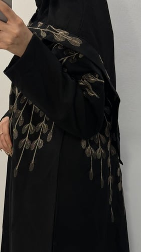 غصون ذهبي بتطريز علوي