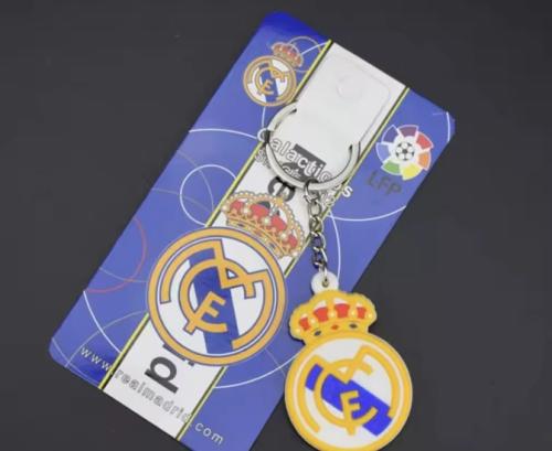 ميداليه مفاتيح ريال مدريد