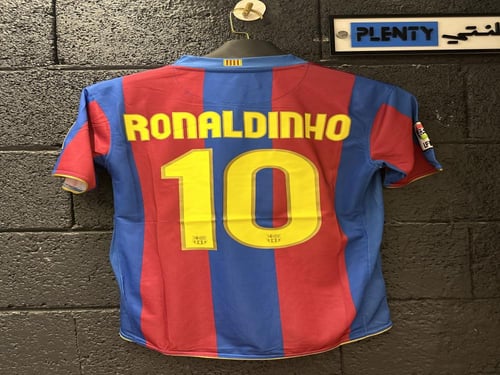 تيشيرت برشلونه 2007 طباعة RONALDINHO 10