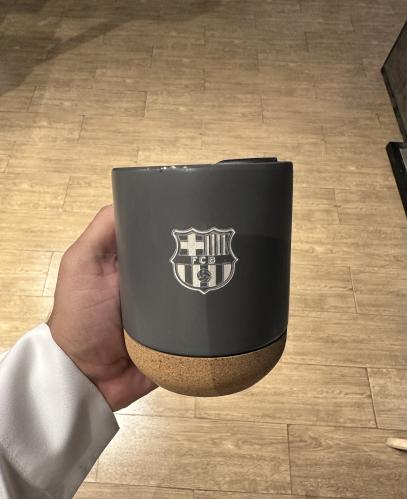كوب قهوه ( مق ) برشلونه