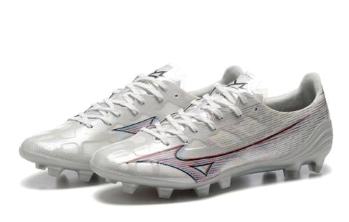 حذاء ميزونو