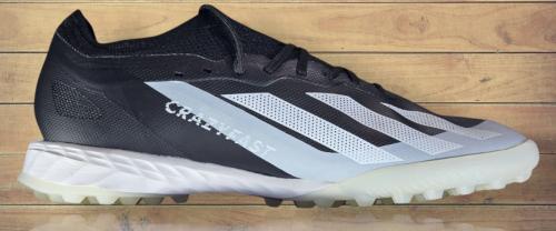 حذاء رياضي - اديداس