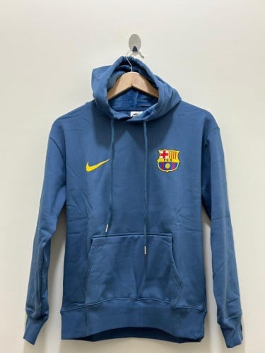 بلوفر برشلونه