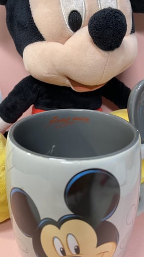 كوب ميكي ماوس مع ملعقة