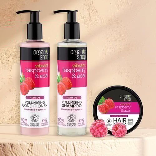 البكج العضوي لترطيب وكثافة الشعر بالتوت والأكاي