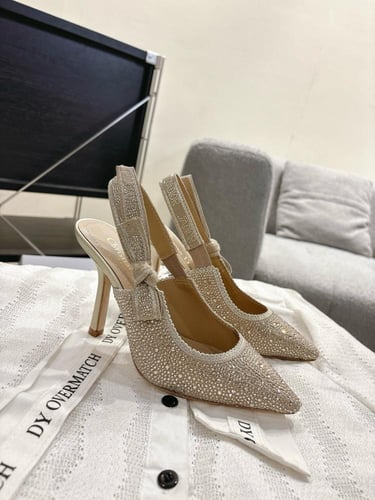 هيلز ديور انيق جدا