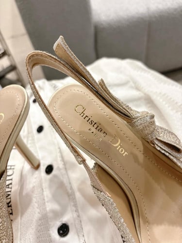 هيلز ديور انيق جدا