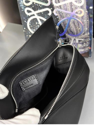 شنطة Loewe ماستر 24 cm