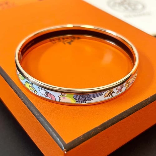 اساور هيرمز