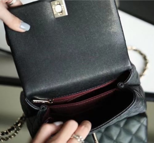 حقيبه جلد طبيعي (كاڤيار) اعلى جوده mini siz13 *19...