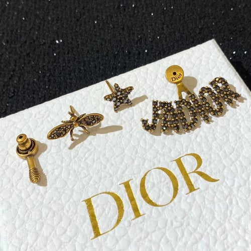 حلق ديور مع الملحقات