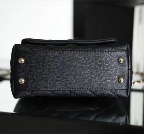 حقيبه جلد طبيعي (كاڤيار) اعلى جوده mini siz13 *19...