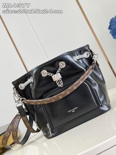 Lv Vibe مقاس 22.5 سم