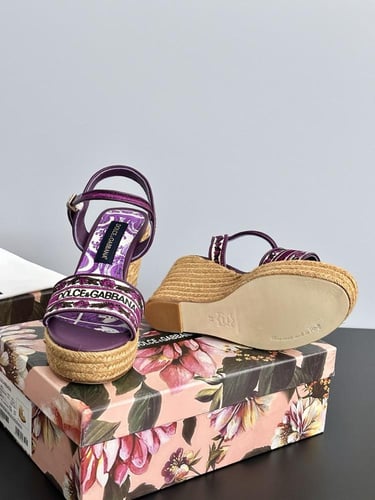 شوز دولتشي آند غبانا