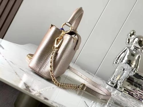 شنطه ماستر LV 21 سم