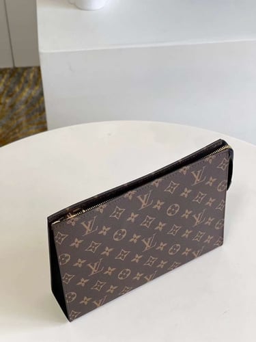 كلاتش LV ماستر 25 cm