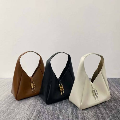 شنطه ماستر طبق الاصل 31cm