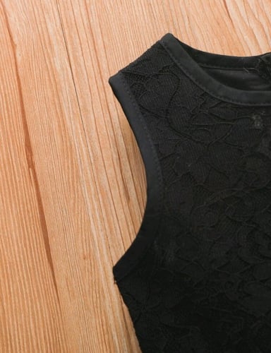 فستان بناتي دانتيل أسود