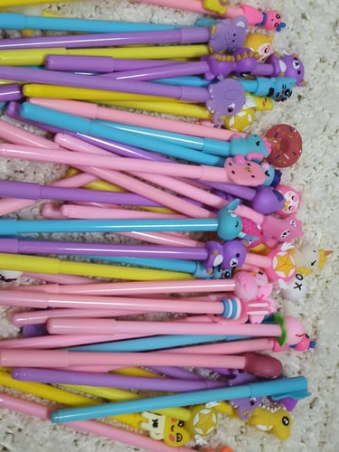 قلم حبر أسود مناسب للهدايا والتوزيعات