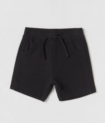 شورت ولادي أسود ماركة ماكس