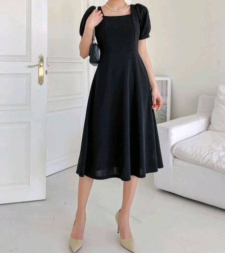 فستان نسائي أسود - DAZY