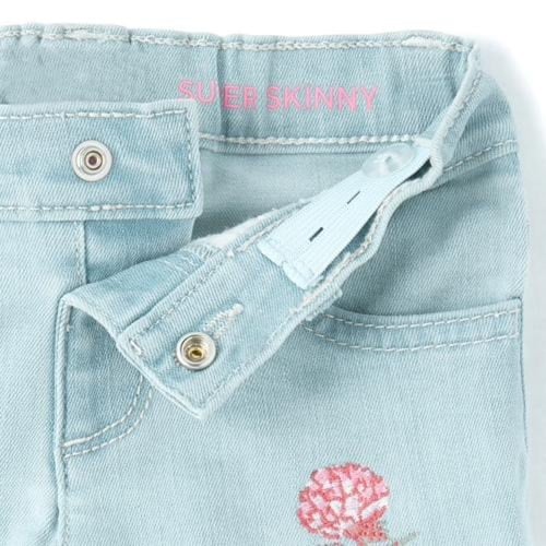 بنطلون بناتي جينز فاتح بتطريز فراشة ماركة The chil...