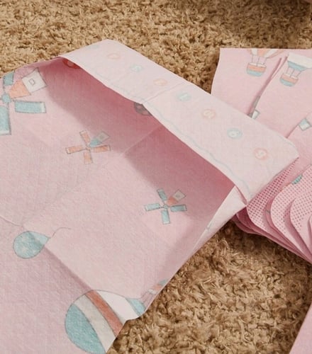 مريلة أطفال استخدام واحد - 10 حبات