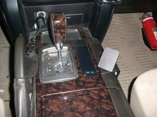 حامل بروديت بروكليب تويوتا لاندكروزر جانب القير يم...